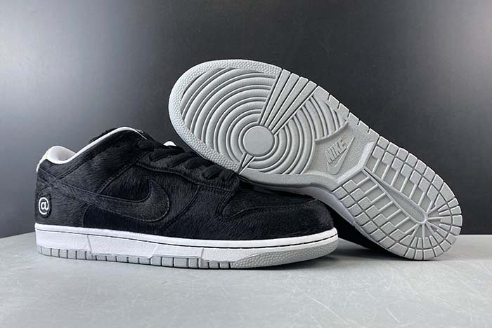 Nike SB Dunk Low  CZ5127-001