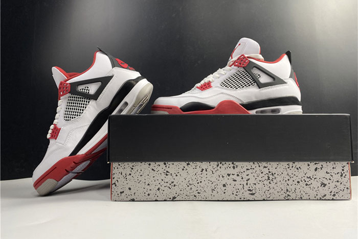 AIR JORDAN 4 RETRO DC7770-160