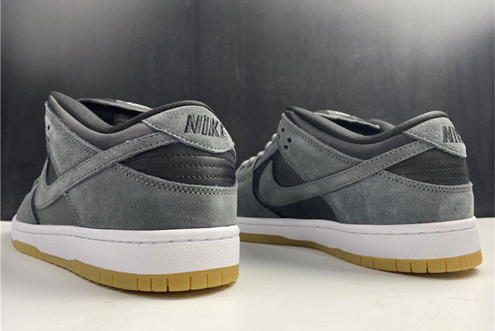 NIKE SB DUNK LOW TRD AR0778-001H