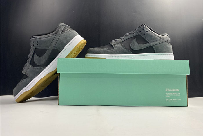 NIKE SB DUNK LOW TRD AR0778-001H