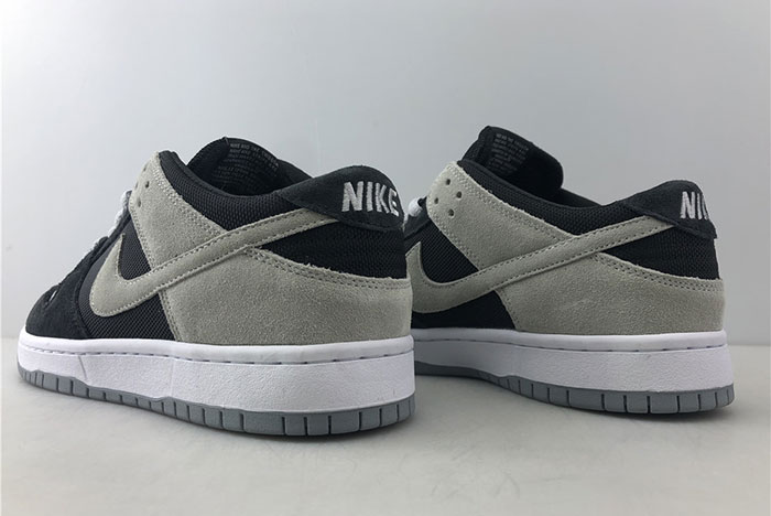NIKE SB ZOOM DUNK LOW PRO 854866-001