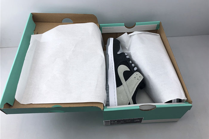 NIKE SB ZOOM DUNK LOW PRO 854866-001