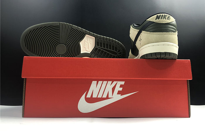 NIKE SB DUNK X TRAVIS SCOTT X PLAY STATION CU1726-100-1