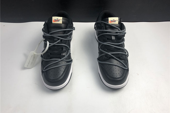 Off-White x Nike Dunk Low CT0856-002