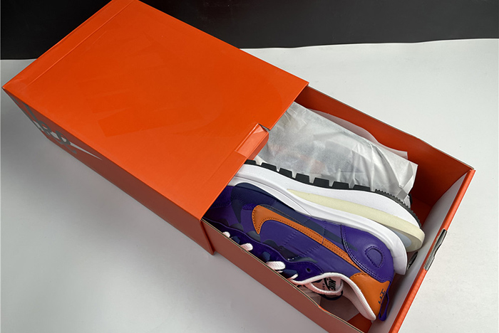 Nike Vaporwaffle sacai Dark Iris - DD1875-500