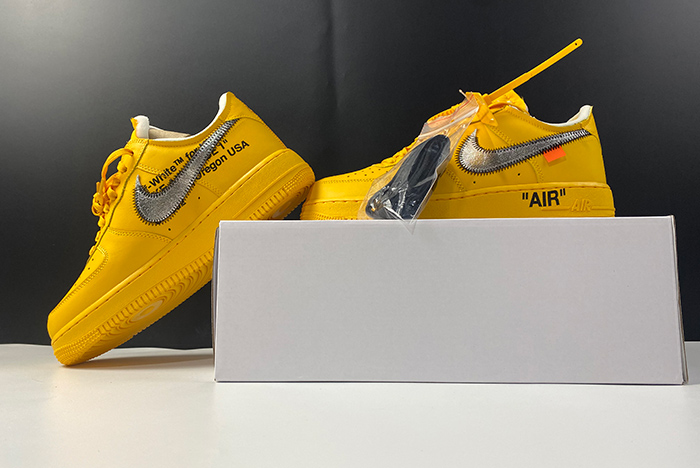 Nike Air Force 1 Low OFF-WHITE University Gold Metallic Silver - DD1876-700