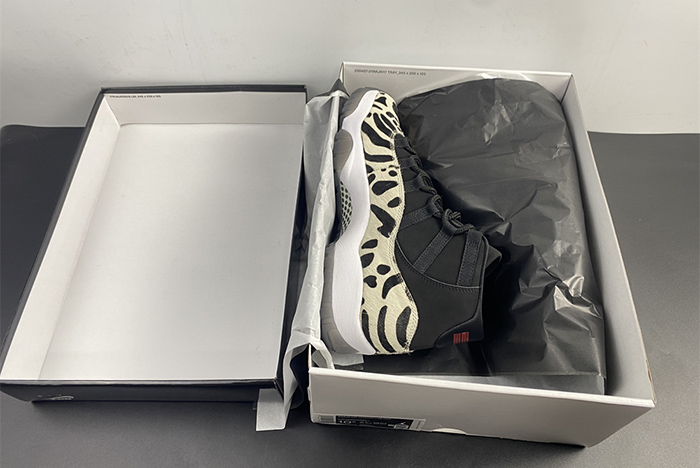 Air Jordan 11 Animal Instinct - AR0715-010