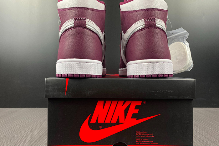 Air Jordan 1 Retro High OG 