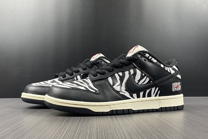 Quartersnacks x Dunk Low SB ''Little Debbie''s Zebra Cakes'' - DM3510-001