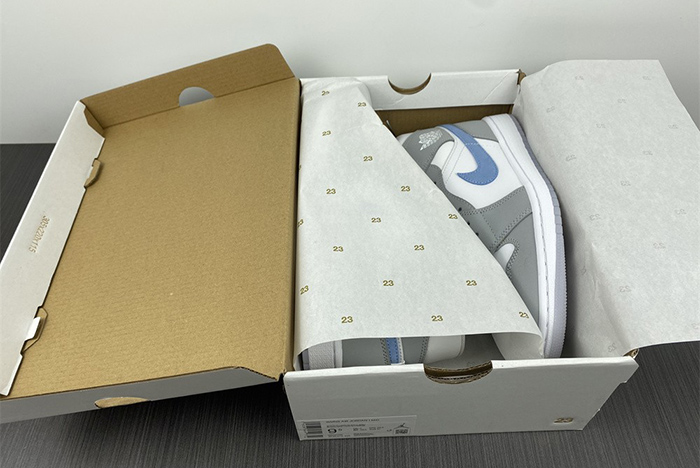 Air Jordan 1 Mid Wolf Grey Aluminum - BQ6472-105