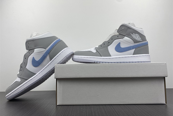Air Jordan 1 Mid Wolf Grey Aluminum - BQ6472-105