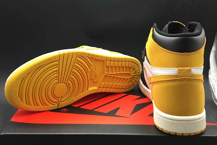 Air Jordan 1 Retro High Yellow Ochre - 555088-109