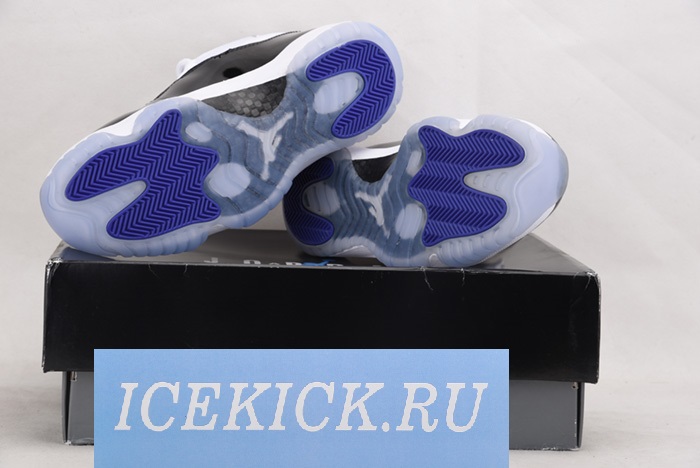 Air Jordan 11 Retro Concord (2018) - 378037-100