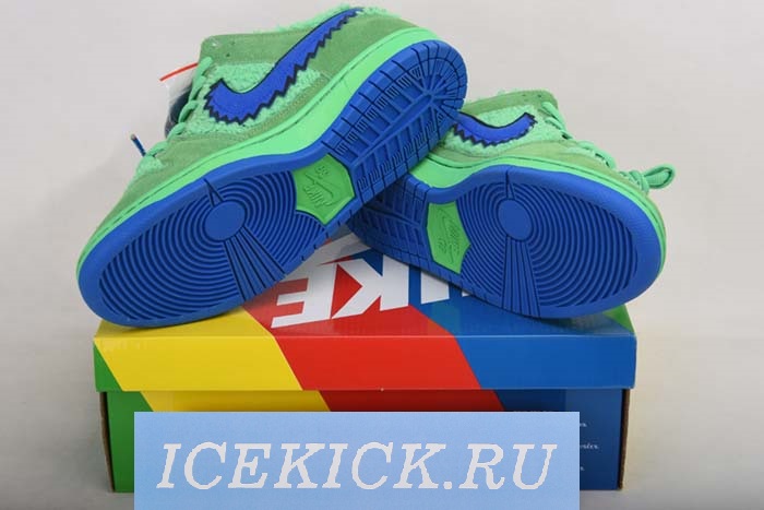 GRATEFUL DEAD X NIKE SB DUNK LOW “GREEN BEAR” CJ5378-300