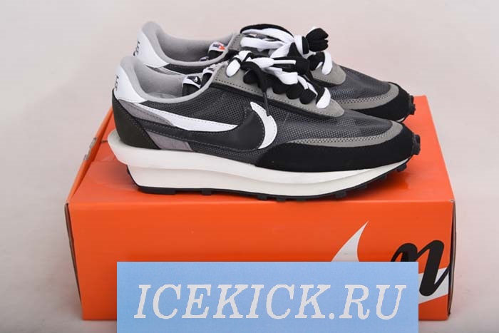 NIKE LD WAFFLE SACAI BLUE MULTI - BV0073-001