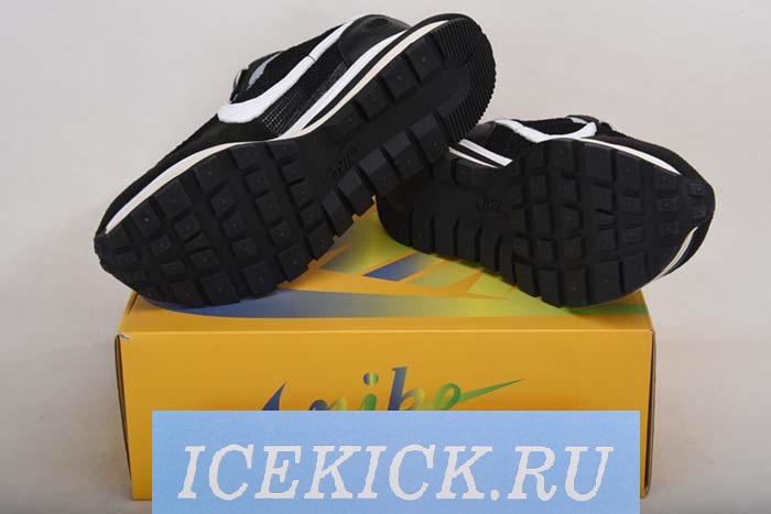 SACAI X NIKE LDWAFFLE / BLACK CV1363-100