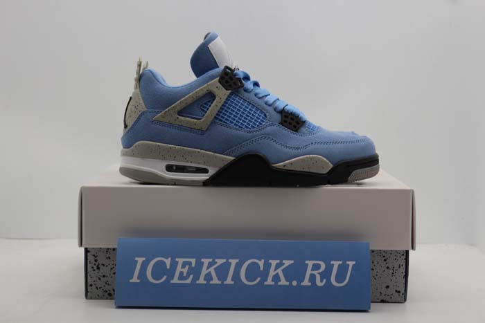 Air Jordan 4 Retro University Blue CT8527-400