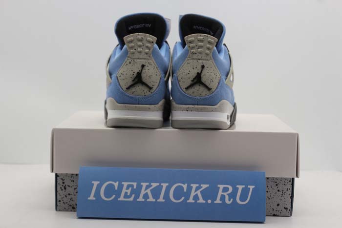 Air Jordan 4 Retro University Blue CT8527-400
