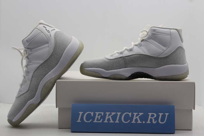 Air Jordan 11 WMNS “Metallic Silver AR0715-100