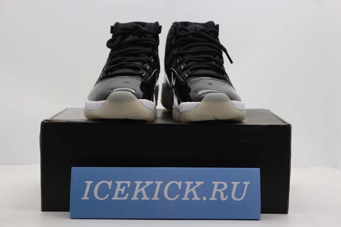 Air Jordan 11 “25th Anniversary”  CT8012-011