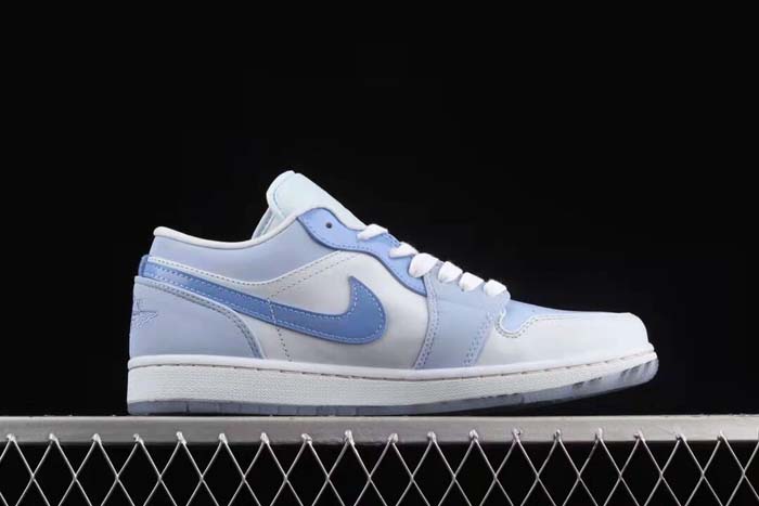 Air Jordan 1 Low “Mighty Swooshers” DM5442-040/Nike