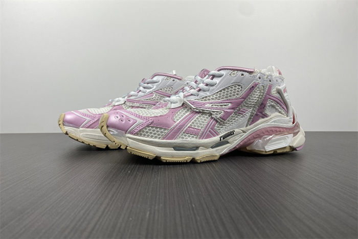 Ba*len*cia*ga -runner 8100202540