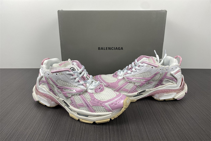 Ba*len*cia*ga -runner 8100202540