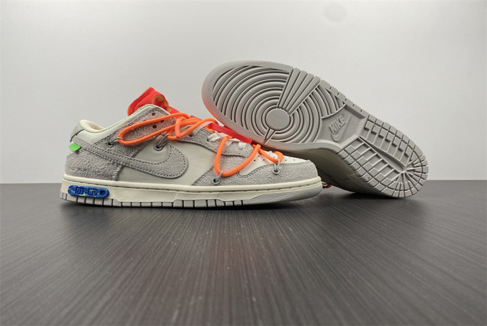 OFF‑WHITE X NIKE DUNK LOW 