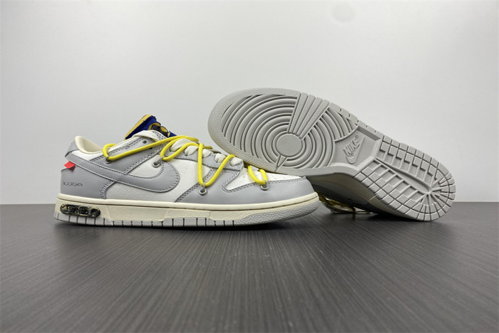 Off-White x Nike Dunk Low  DM1602-120