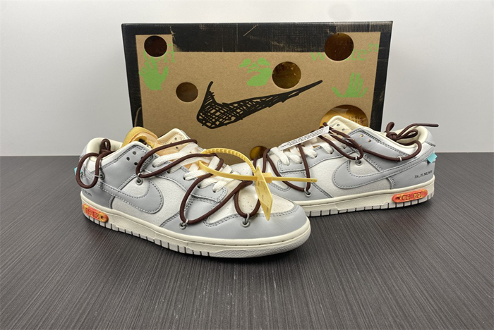 Off-White x Nk Dunk Low OW NO46” DM1602-102