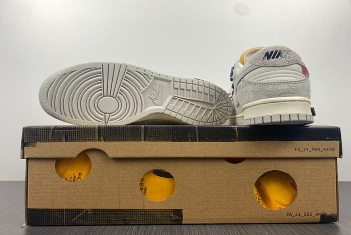 Off-White x Nike Dunk Low DJ0950-112