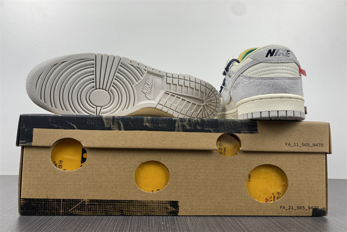 Dunk OFF WHITE x Nike Dunk SB Low The 50 NO.20 DJ0950-115