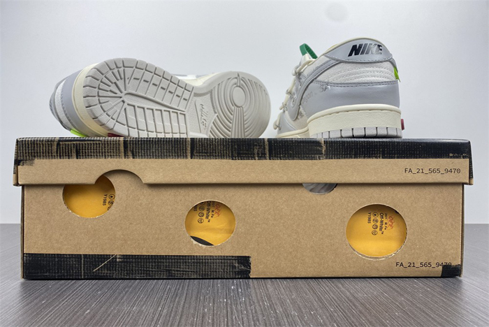 Off-White x Dunk Low OW 25of50 DM1602-121