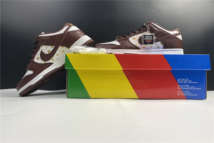 S*p*e x nike sb dunk low dh3228-103