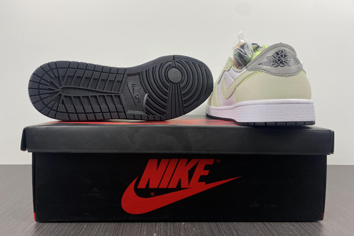 Nike Air Jordan 1 Low AJ1  DM7837-10R