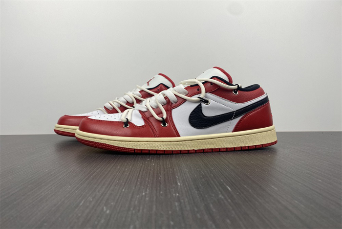 AIR JORDAN 1 LOW 553558-118