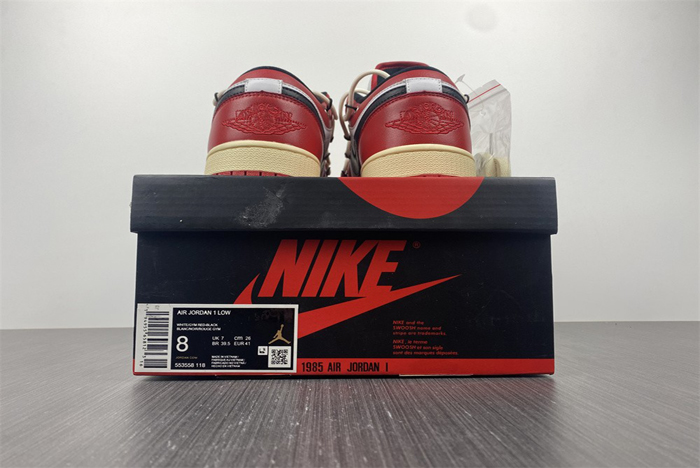 AIR JORDAN 1 LOW 553558-118