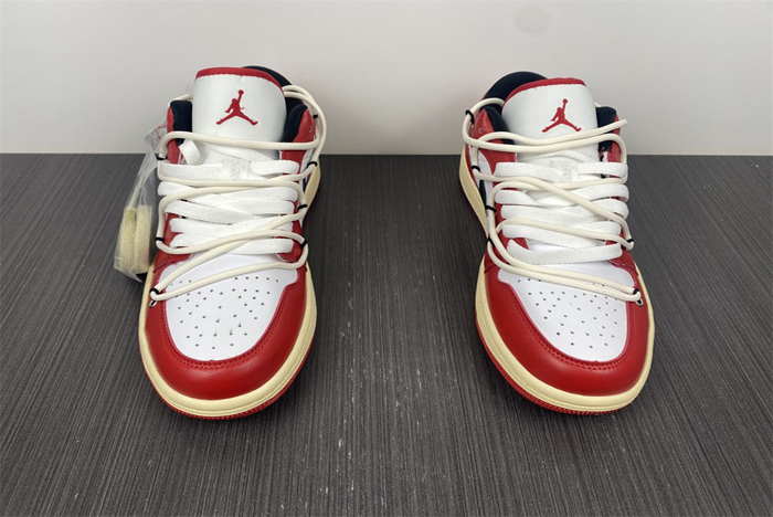 AIR JORDAN 1 LOW 553558-118