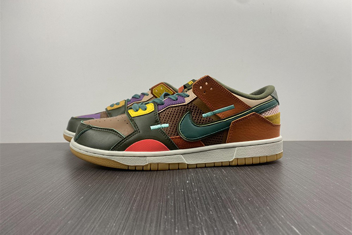 Dunk Low Scrap DB0500-200