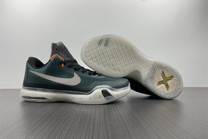 Kobe 10 “Flight” 705317-308