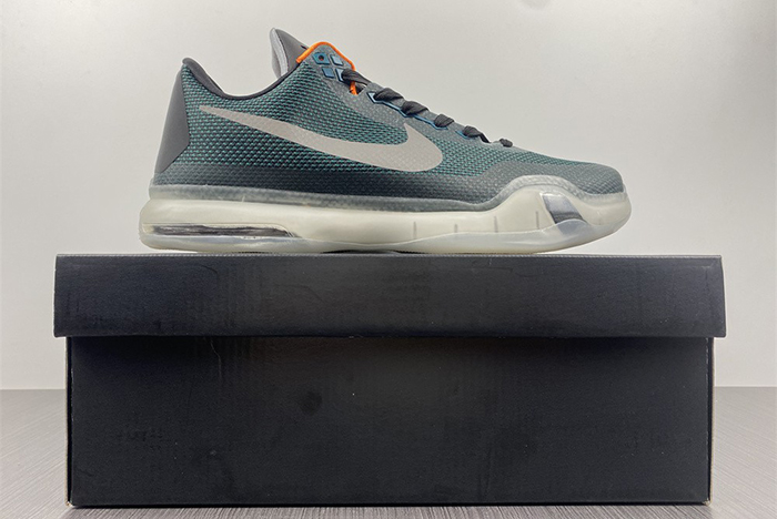 Kobe 10 “Flight” 705317-308
