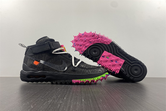 DO6290-001OFF-WHITE x Nike Air Force 1 Mid DO6290-001