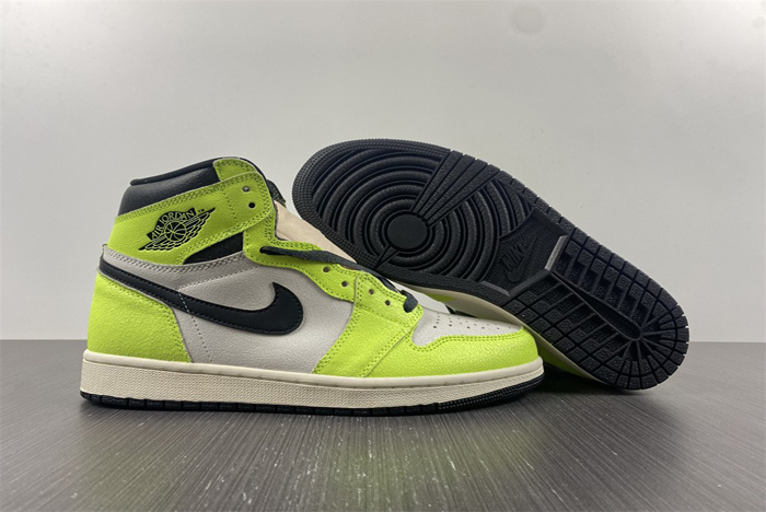 Air Jordan 1 Retro High OG 555088-702