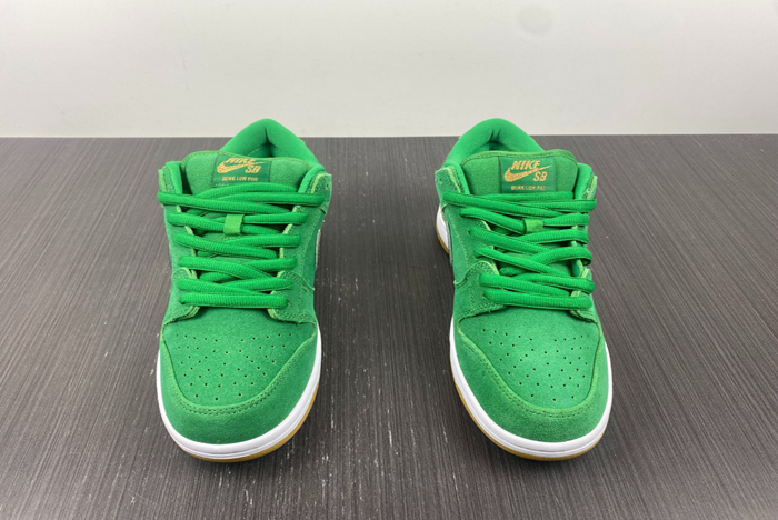 Nike SB Dunk Low “St. BQ6817 303