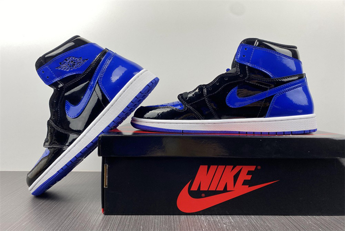Air Jordan 1 Retr o OG 555088-404