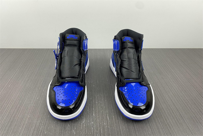 Air Jordan 1 Retr o OG 555088-404