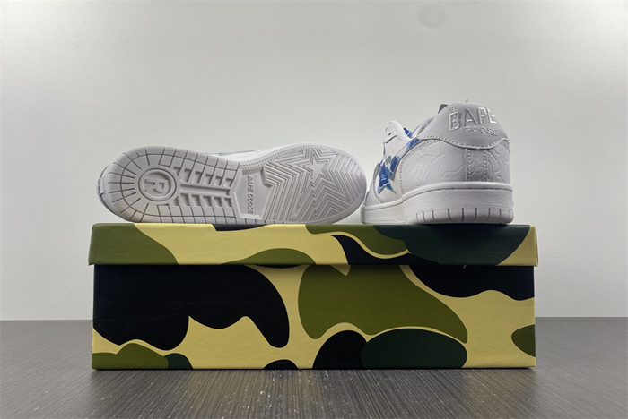 A BATHING APE 1jty