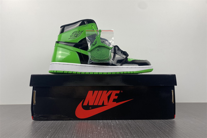 Air Jordan 1 Retr OG AJ1 555088-030-1