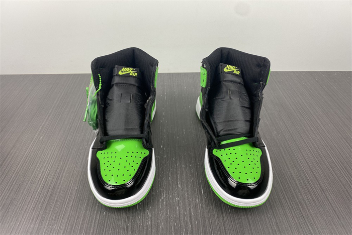 Air Jordan 1 Retr OG AJ1 555088-030-1