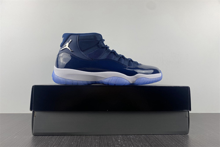Air Jordan 11  378037-441